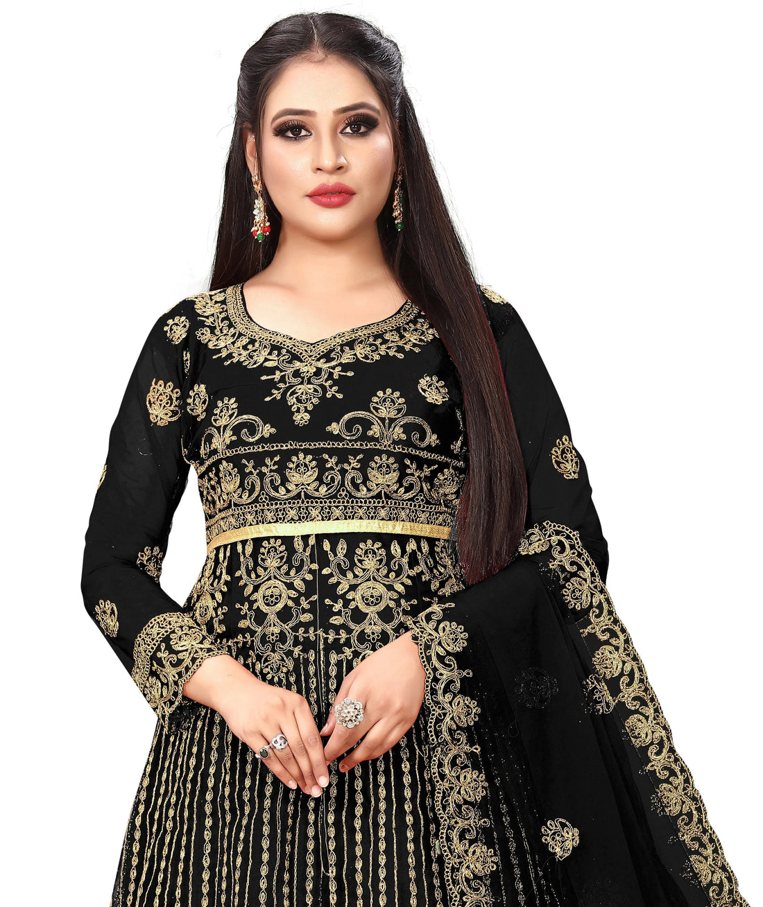 Styling-Secrets-How-to-Perfectly-Accessorize-Your-Embroidered-Kurta SHREENATHJI WORLD